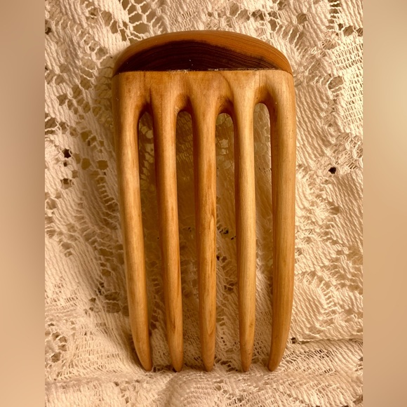 Hand carved Wood Hair Fork - Picture 1 of 12